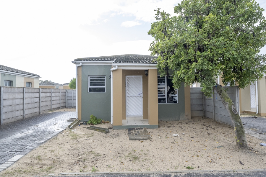 2 Bedroom Property for Sale in Sunset Glen Western Cape